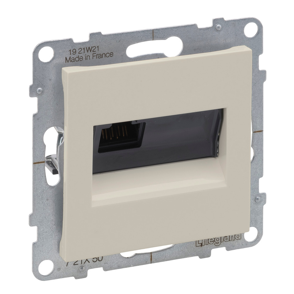 Розетка компьютерная RJ45 категория 5e UTP - Legrand SUNO - Слоновая кость