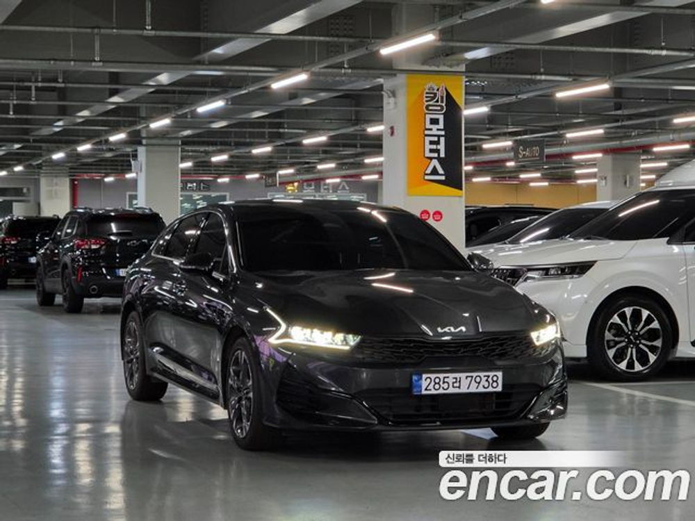 KIA K5 2.0 — 2023