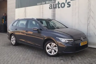 Volkswagen Golf VIII Variant в богатом исполнении Life