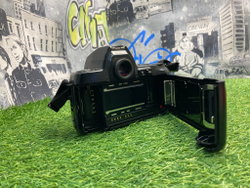 Nikon N8008S