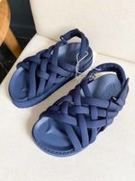 Сандалии Zara