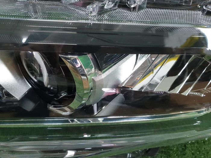 Фара левая Toyota Land Cruiser Prado 150 (2017-н.в.) LED