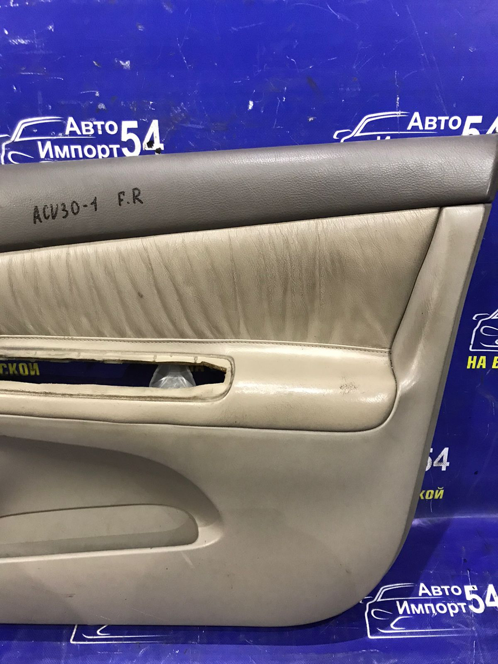 Обшивка двери TOYOTA CAMRY 2002