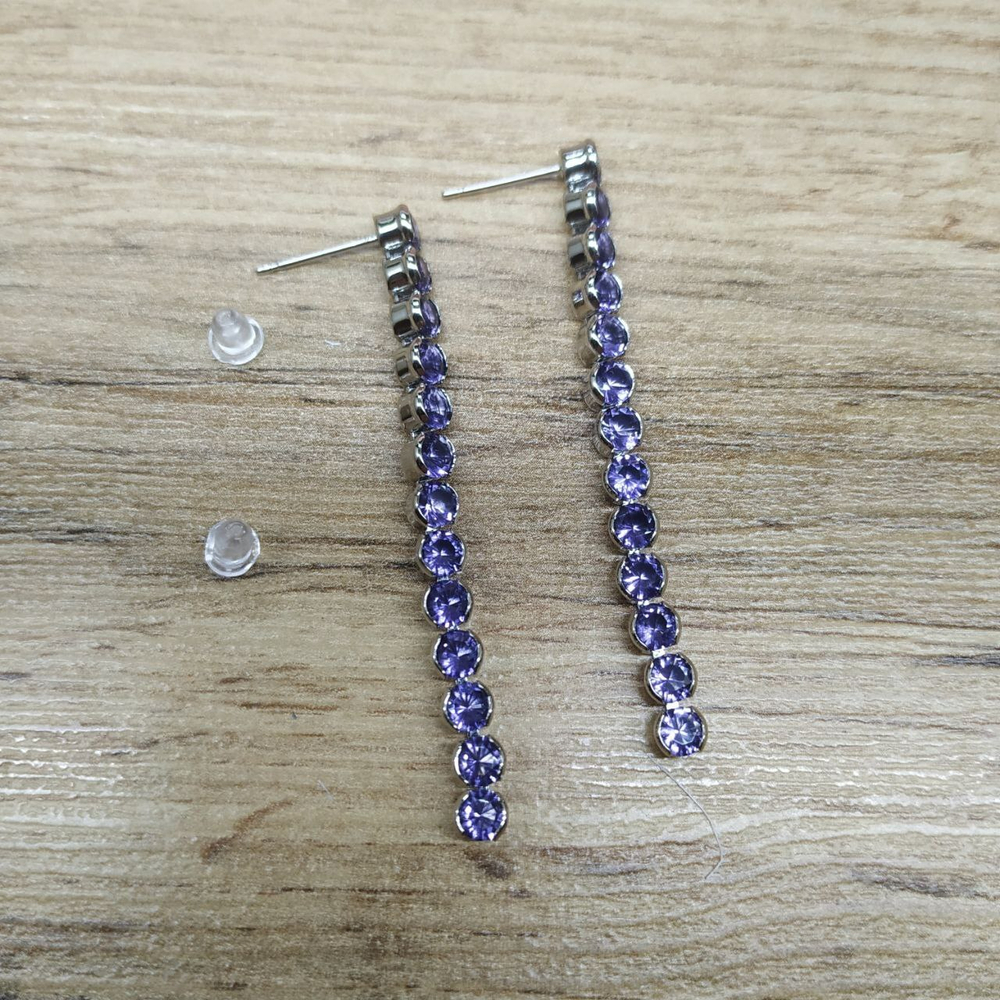 Серьги-гвоздики Crystals Кристалл круг 13 звеньев цвет сиреневый металл серебристый