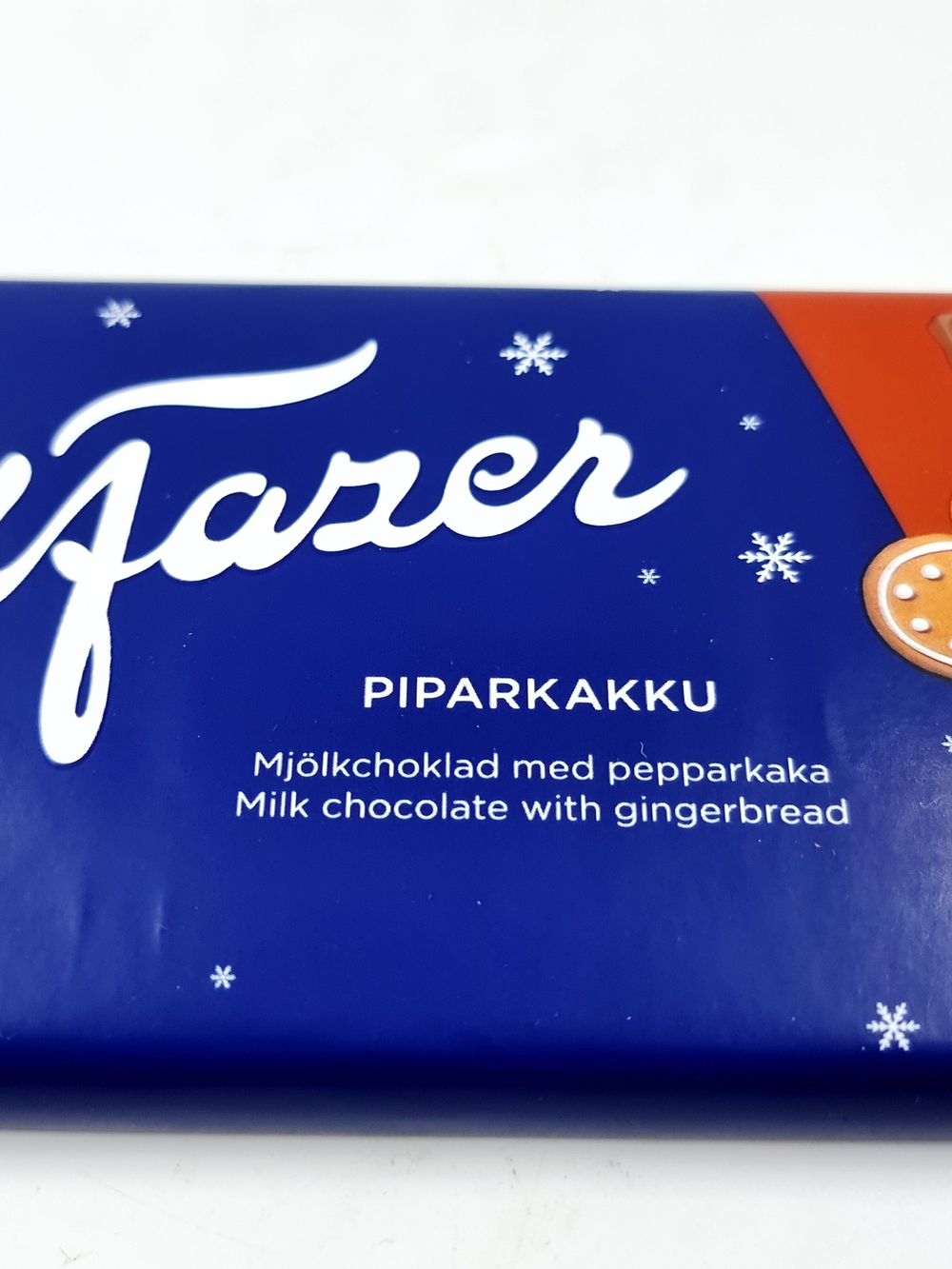 Шоколад молочный Karl Fazer Winter Edition (имбирный пряник) 200 г (из Финляндии)
