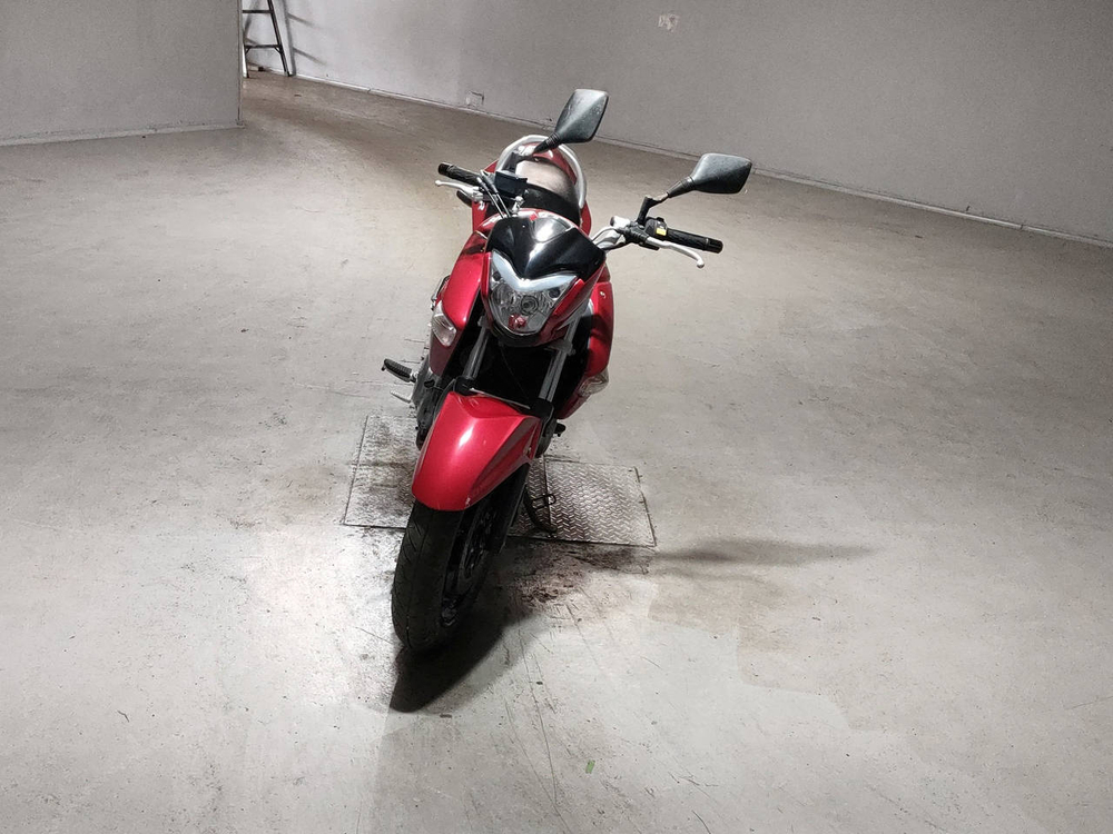 Suzuki GSR250	2015
