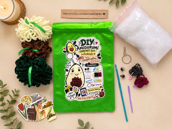 Toxunmanı öyrənmək istəyənlər üçün set: DİY Amigurumi crochet kit Avokado