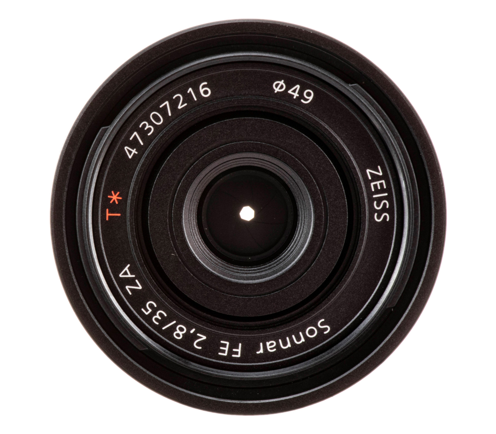 Объектив Sony Zeiss Sonnar T* FE 35mm f/2.8 ZA (SEL-35F28Z)