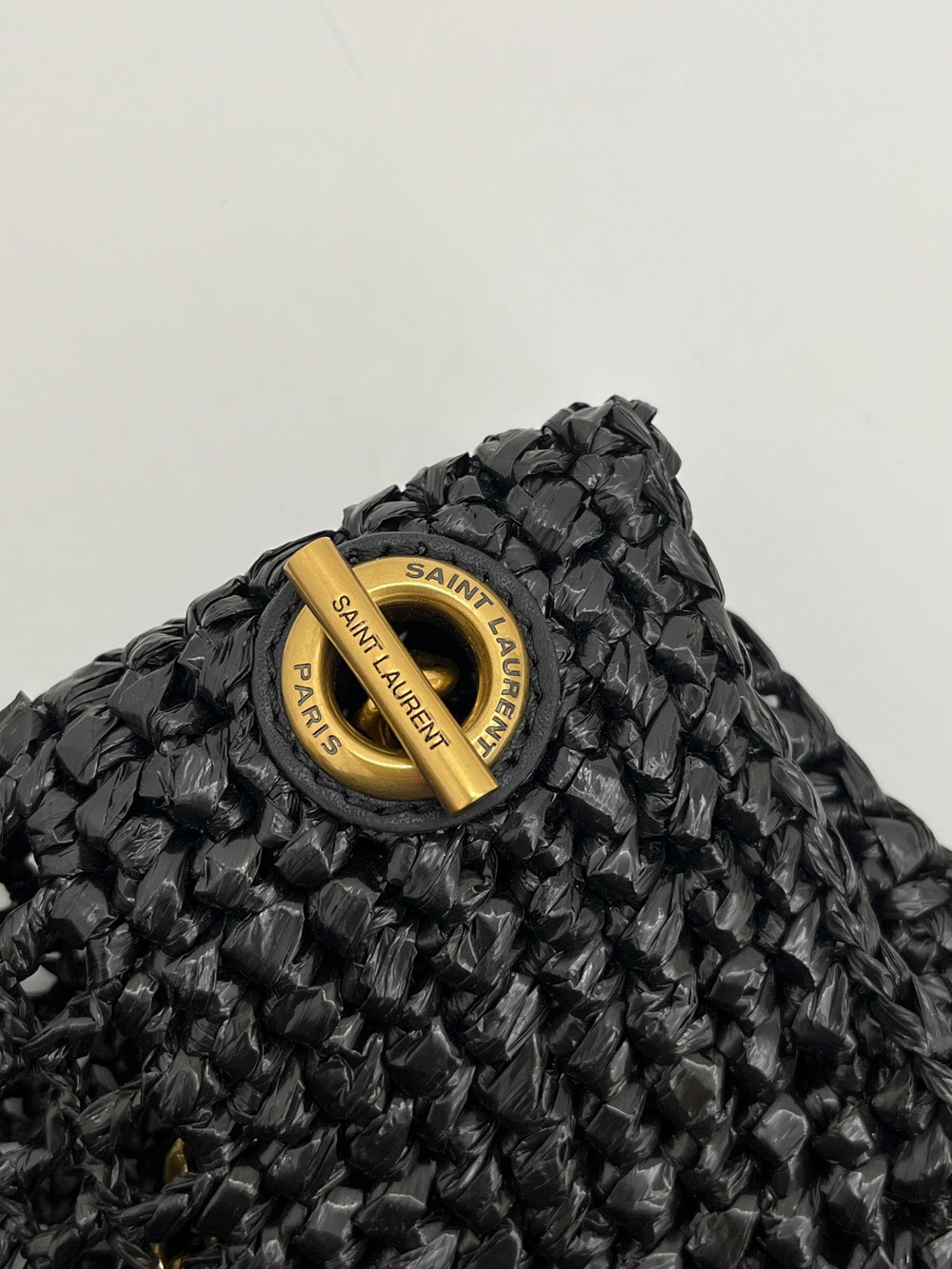 ICARE IN RAFFIA