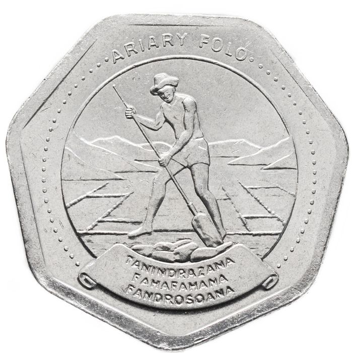 10 ариари 1999 Мадагаскар