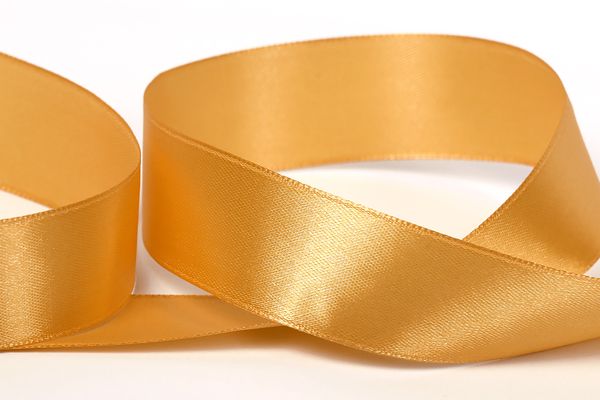 Лента атласная 1-сторонняя 25.0 мм / 33±2 метра, 119 бежево-желтый, Gamma
