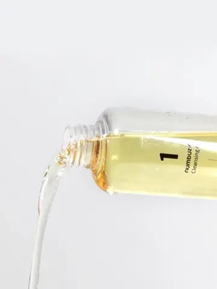 Numbuzin Лёгкое гидрофильное масло от чёрных точек No.1 Easy Peasy Cleansing Oil 200 мл