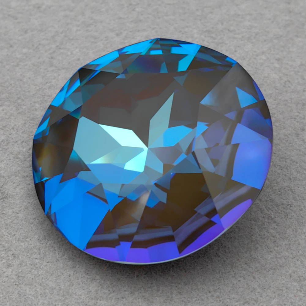 Кристалл Swarovski 1201, цвет Армейский зеленый Делайт (Crystal Army Green DeLite)