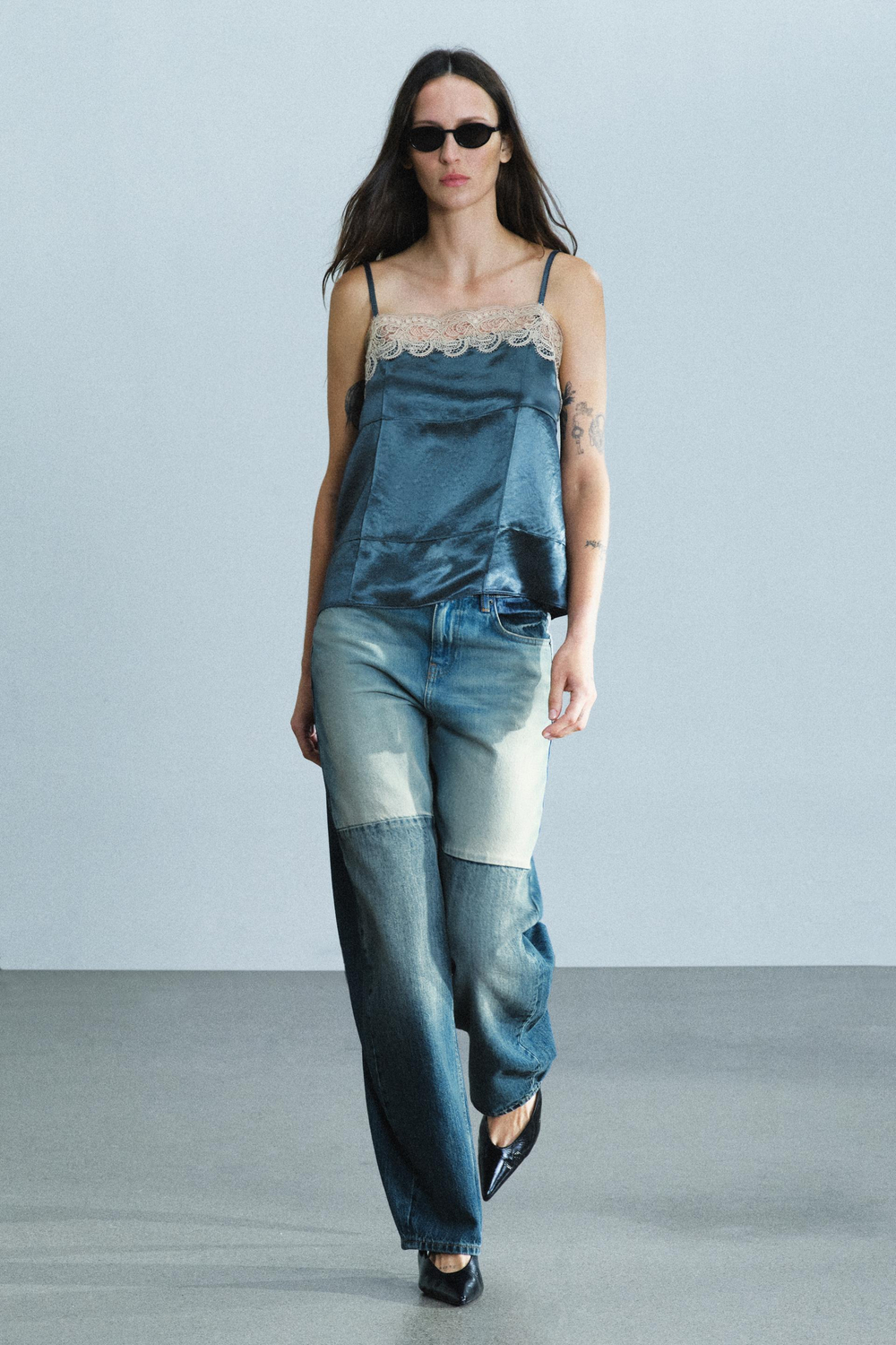 ZARA КРУЖЕВНОЙ ТОП В БЕЛЬЕВОМ СТИЛЕ — ZW COLLECTION, СИНИЙ