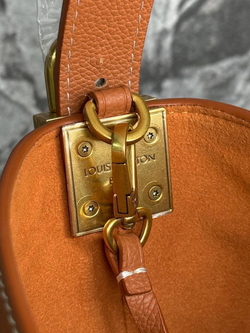 Сумка Louis Vuitton