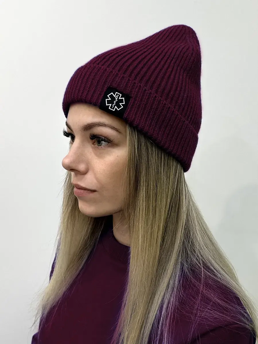 Шапка Скорая помощь