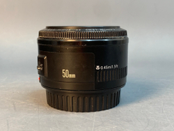 Canon 50mm 1.8 II пыль внутри линз