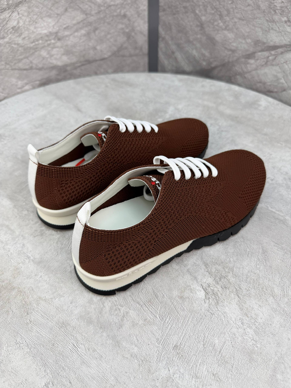Кроссовки Kiton