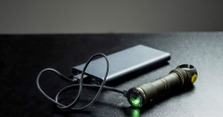 Фонарь Armytek Wizard C2 Pro Olive (свет белый) [F08701CO]