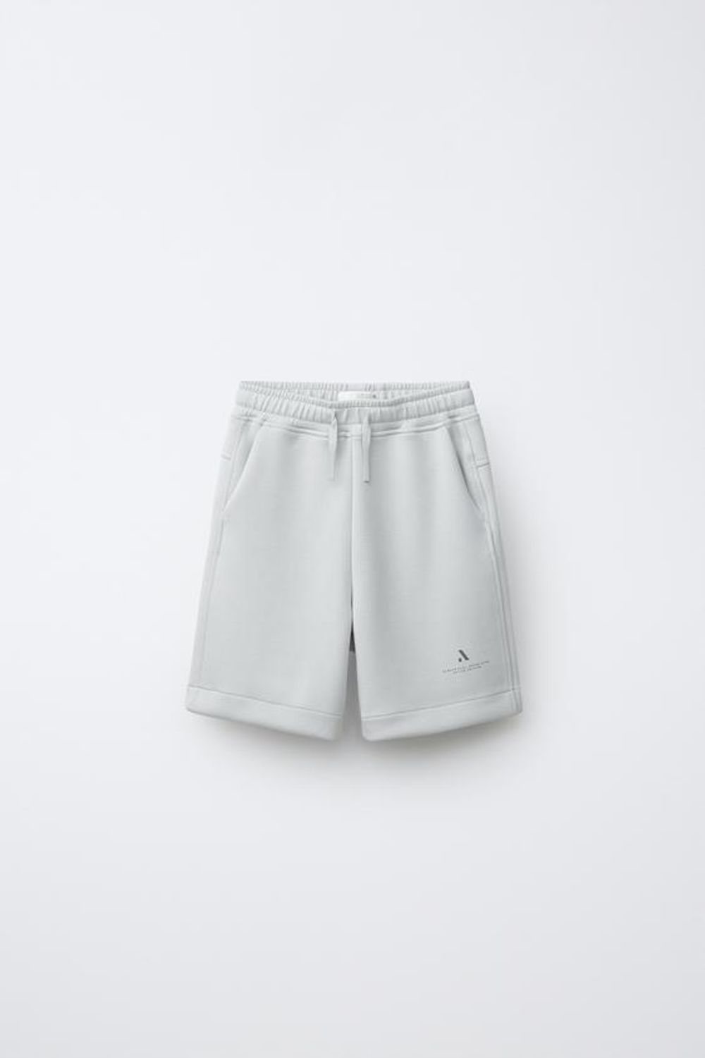 ZARA СПОРТИВНЫЕ ШОРТЫ-БЕРМУДЫ С ЛОГОТИПОМ, ЖЕМЧУЖНО-СЕРЫЙ