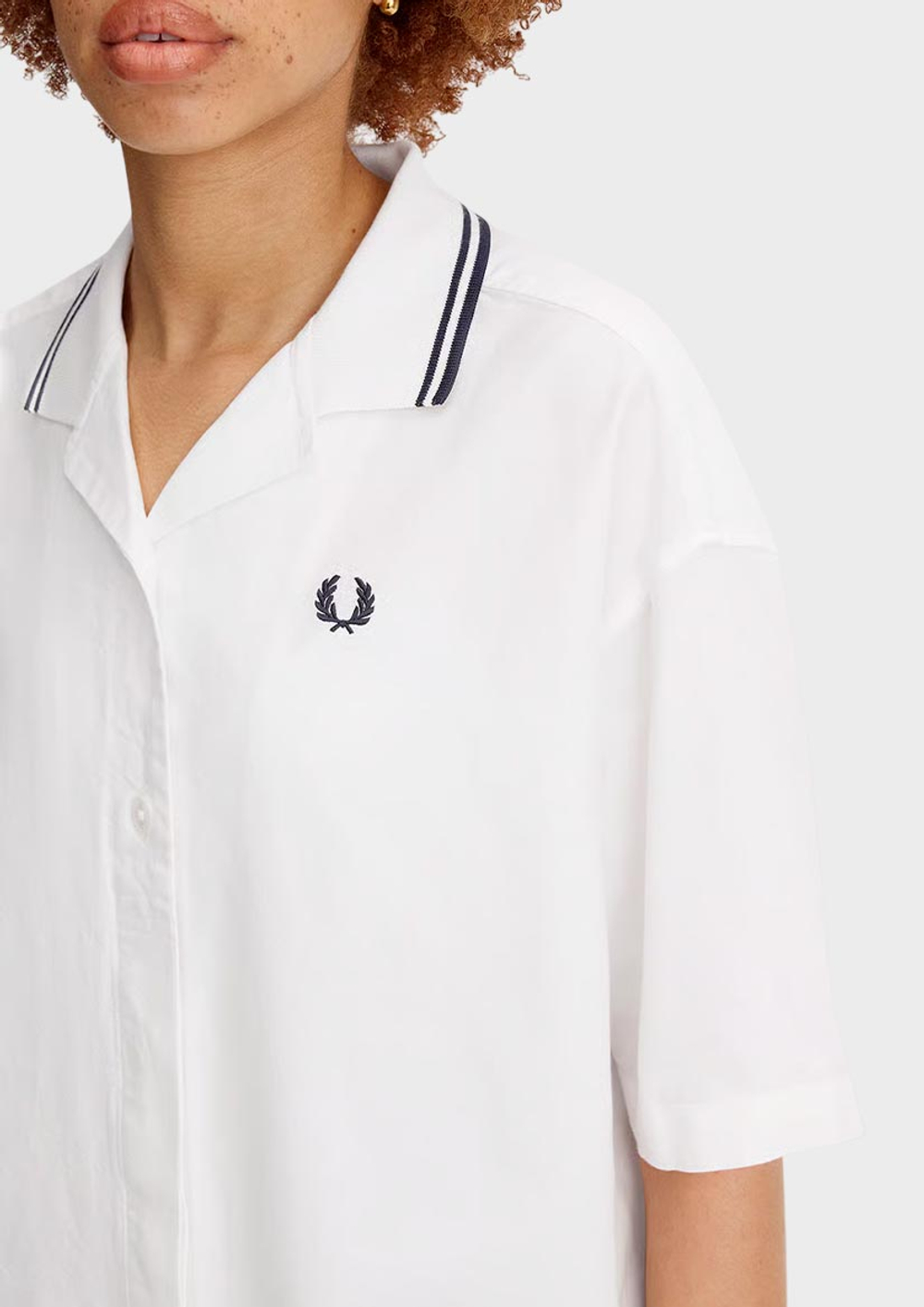 Рубашка FRED PERRY Tipped Placket Detail Shirt