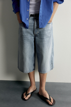 ZARA ДЖИНСОВЫЕ ШОРТЫ BAGGY FIT, ГОЛУБОЙ
