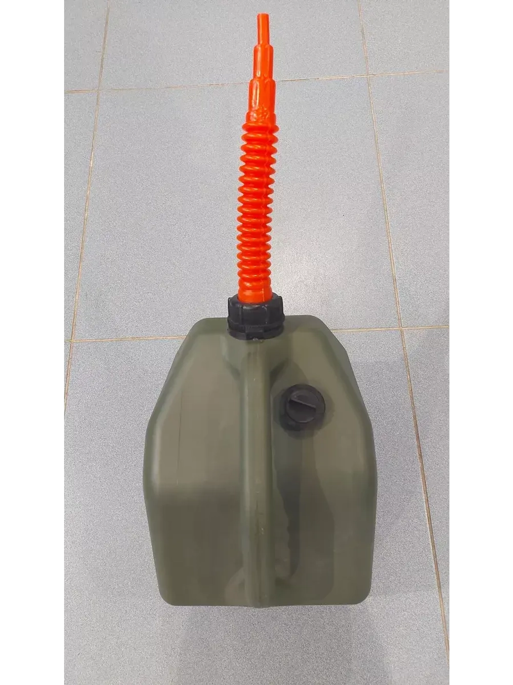 Канистра AR PRO 5.3Gal (20л, хаки)