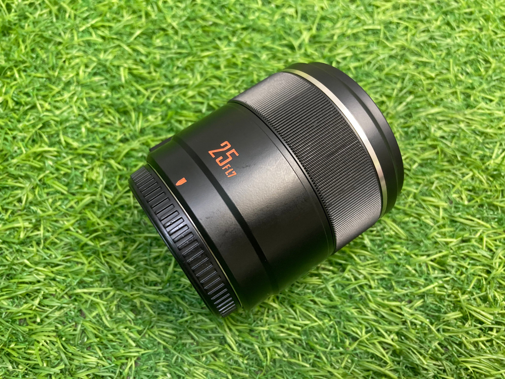 Yongnuo YN25mm F1.7M m4/3
