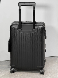 Дорожный чемодан Rimowa х Christian Dior