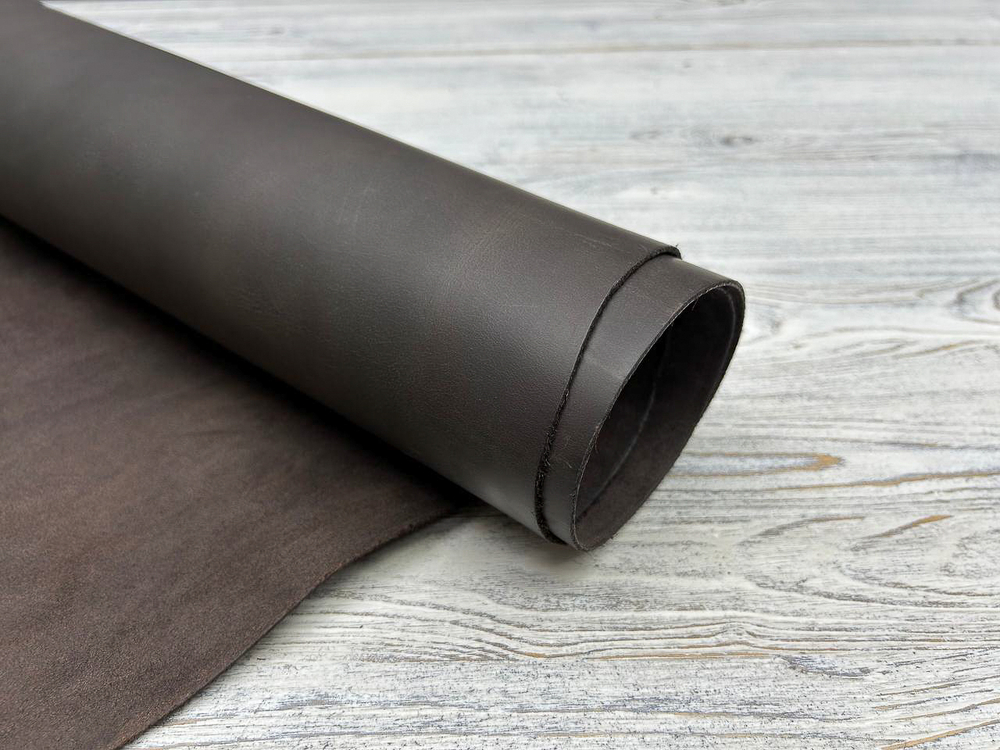 Натуральная кожа Etrusco Matt Dark Brown коричневая