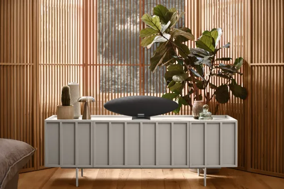 Bowers &amp; Wilkins Zeppelin Pro Edition Space Grey