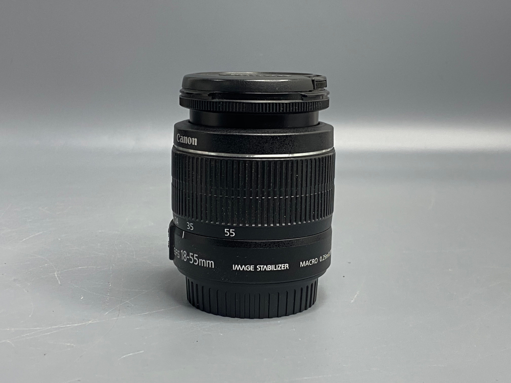 Canon EOS 650D Kit 18-55mm 3.5-5.6 IS 7.000 Кадров
