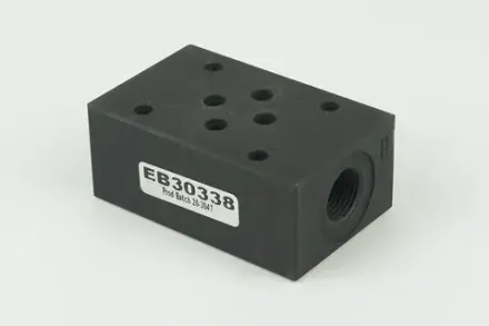 EB30338 - Плита модульная Ду 6, ISO 4401-03 / CETOP 03, отводы G3/8" от каналов A и B, сталь