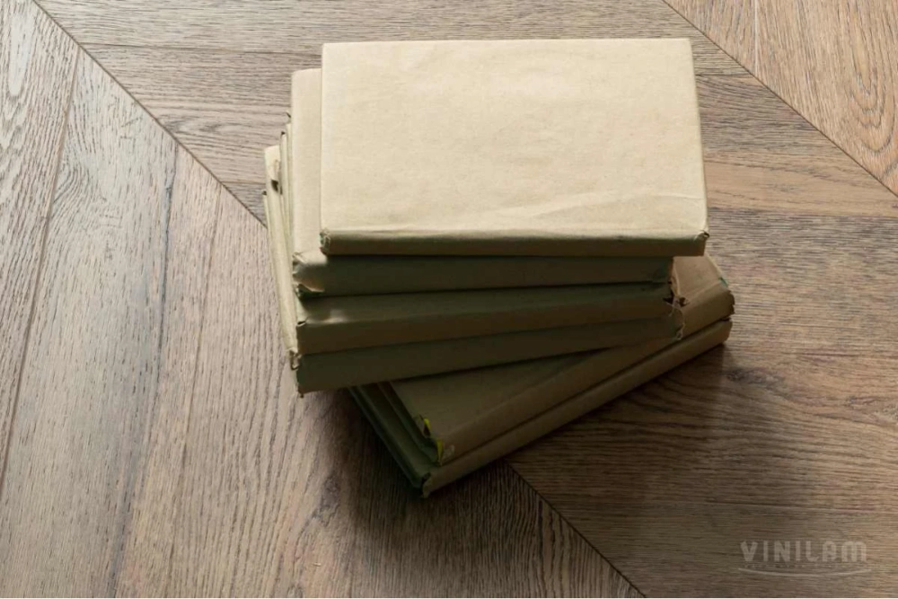 Кварц-винил Клеевой LVT Vinilam Parquet Chevron Glue LVT 2,5 мм Шеврон Нормандия 2.86 м2