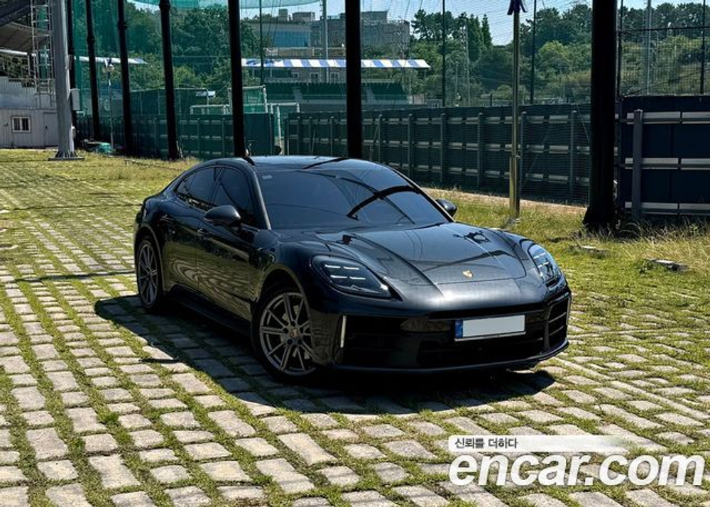 Porsche Panamera 2.9 AWD — 2025