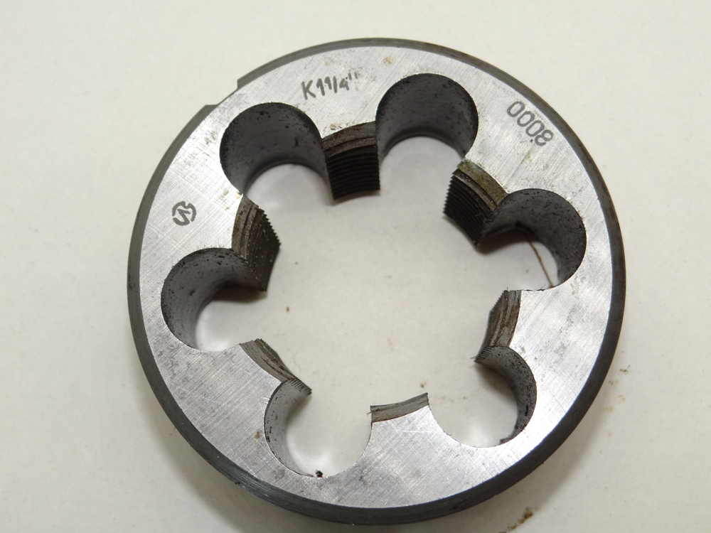 Плашка К 1 1/4 " коническая d=75мм