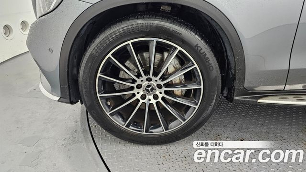 Mercedes-Benz GLC-Class GLC220 d 4MATIC Premium Coupe — 2018