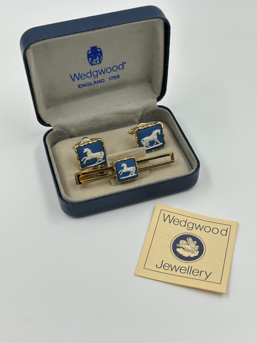 Комплект из запонок и зажима для галстука Wedgwood