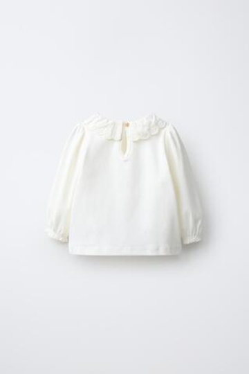 ZARA ЛОНГСЛИВ С ВЫШИТЫМ ВОРОТНИКОМ, ЭКРЮ