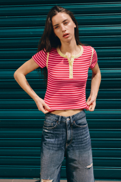 ZARA ФУТБОЛКА В ПОЛОСКУ, РОЗОВЫЙ
