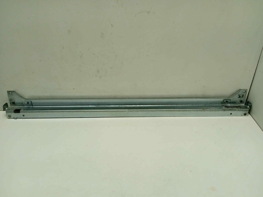 WIS24140OE/47 кт173 Планка (деталь корпуса) для стиральной машины Bosch WIS24140OE/47 б/у