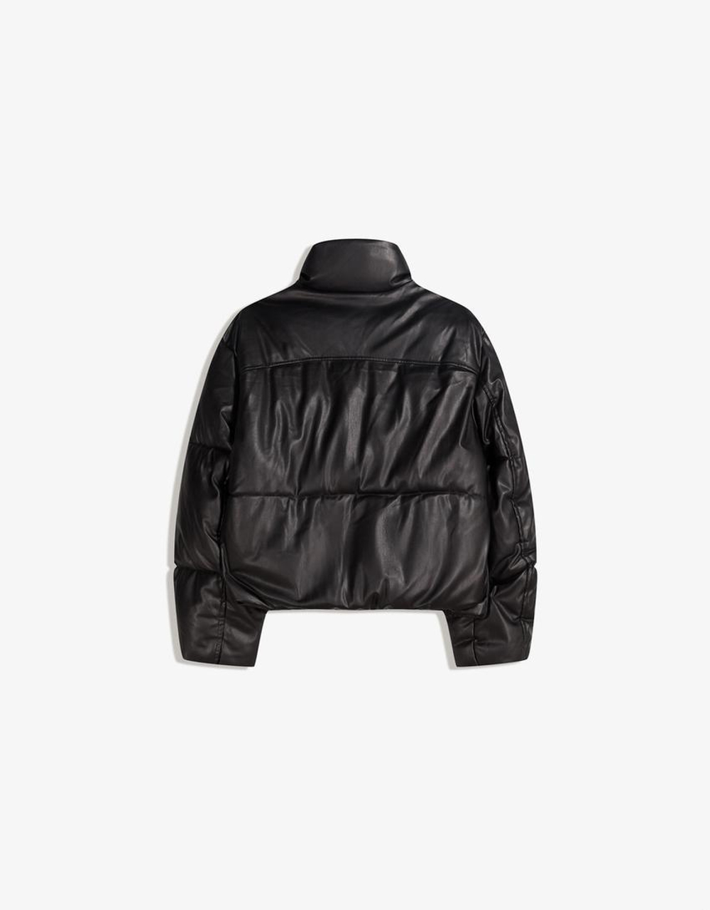 BERSHKA Пуховик из искусственной кожи, черный