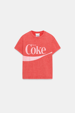 ФУТБОЛКА С ЭФФЕКТОМ ПОТЕРТОСТИ COCA-COLA® — ZARA