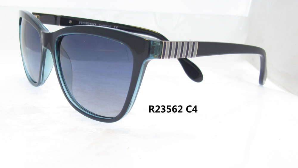 R23562