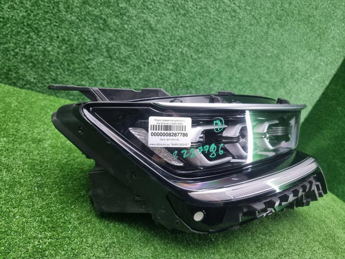 Фара правая Kia Sorento 4 (2020-2023) LED