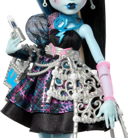 Кукла Monster high Фрэнки Штейн Scary Sweet Birthday