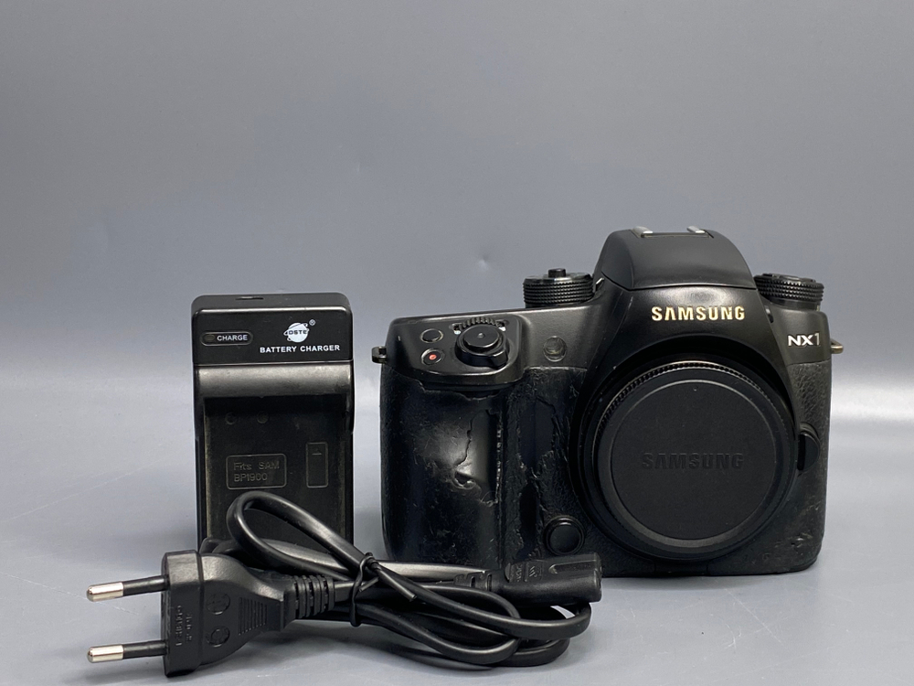 Samsung NX1 — неисправности управления и видоискателя