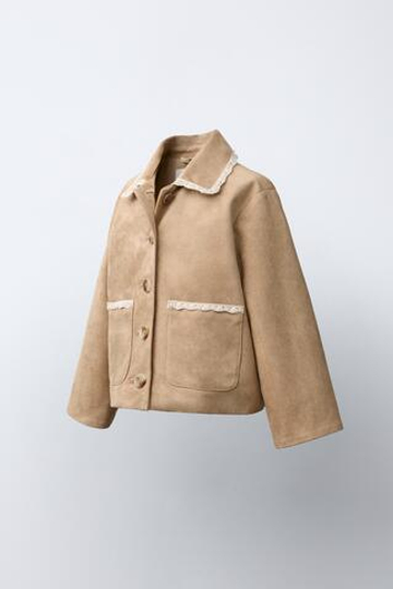 ZARA КУРТКА ИЗ ИСКУССТВЕННОЙ ЗАМШИ С КРУЖЕВНОЙ ОТДЕЛКОЙ, БЕЖЕВЫЙ