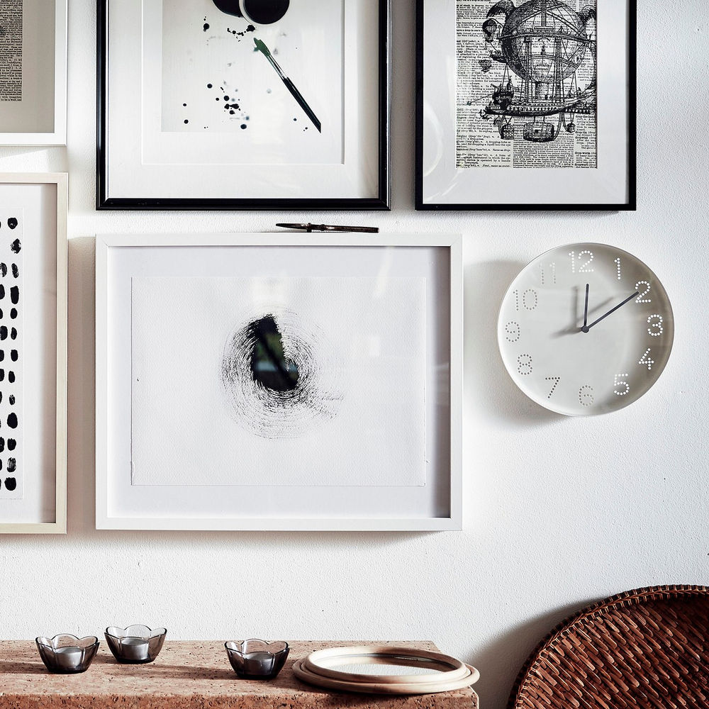 IKEA TROMMA  (ИКЕА ТРОММА)  -  Часы настенные - белые 25 см