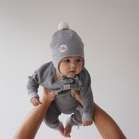 Шапка зимняя из смесовой шерсти утепленная "Жемчуг" на завязках 0+